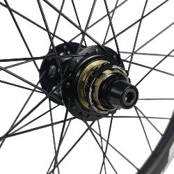 Roue Arrière ICE RAFALE X 20" Carbone + Moyeu ICE HACKER X Disc 36T 15/10 mm