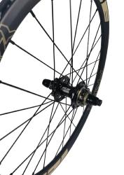 Roue Arrière ICE T-REX Carbone Disc 20" x 1-3/8 + Moyeu ICE HACKER 3.0 Disque 28T logo sable