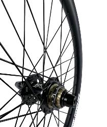 Roue Arrière ICE RAFALE 24"X Carbone disque + Moyeu ICE HACKER X Disc 36T 15/10 mm